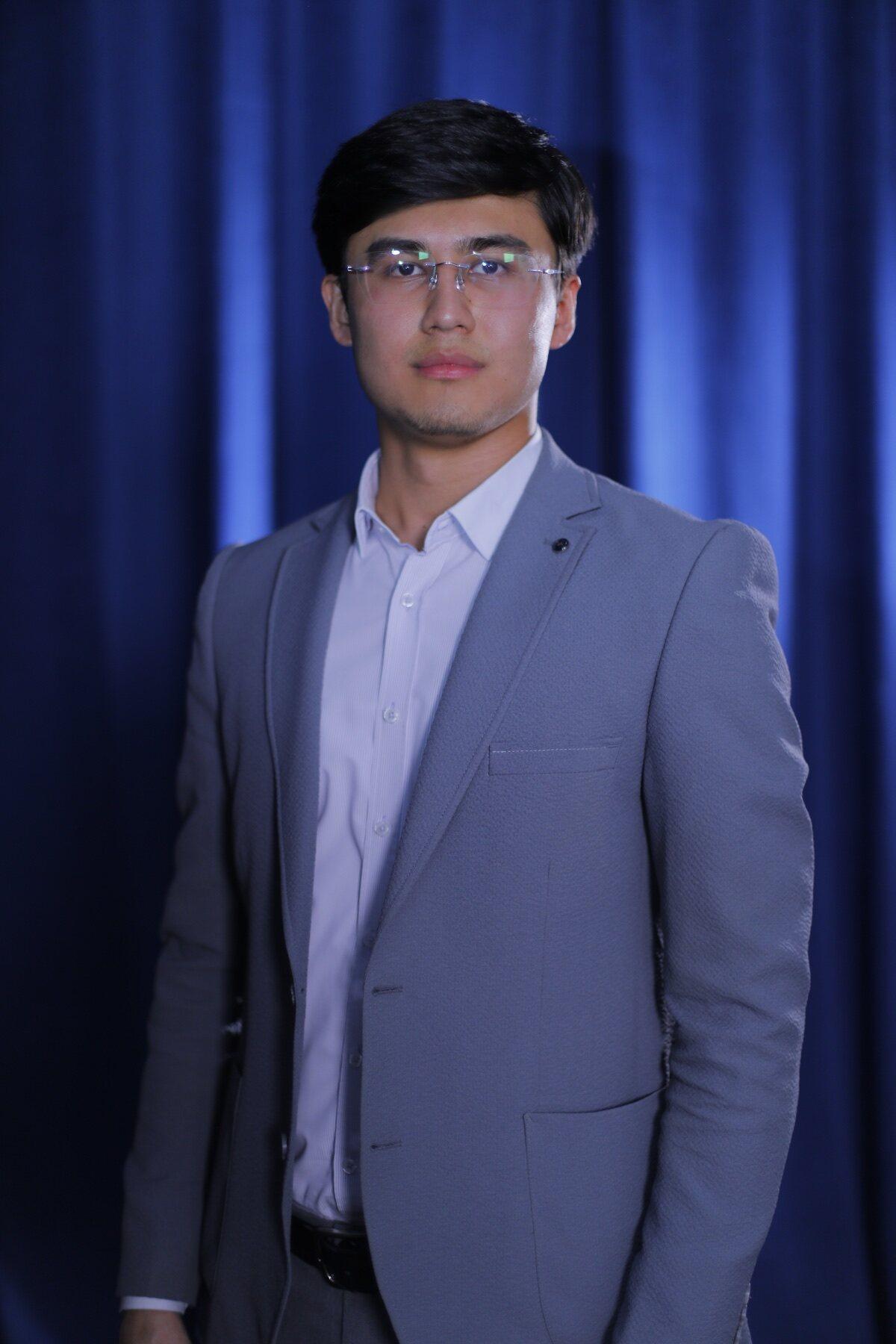 Shomurodov Fayyozjon portreti